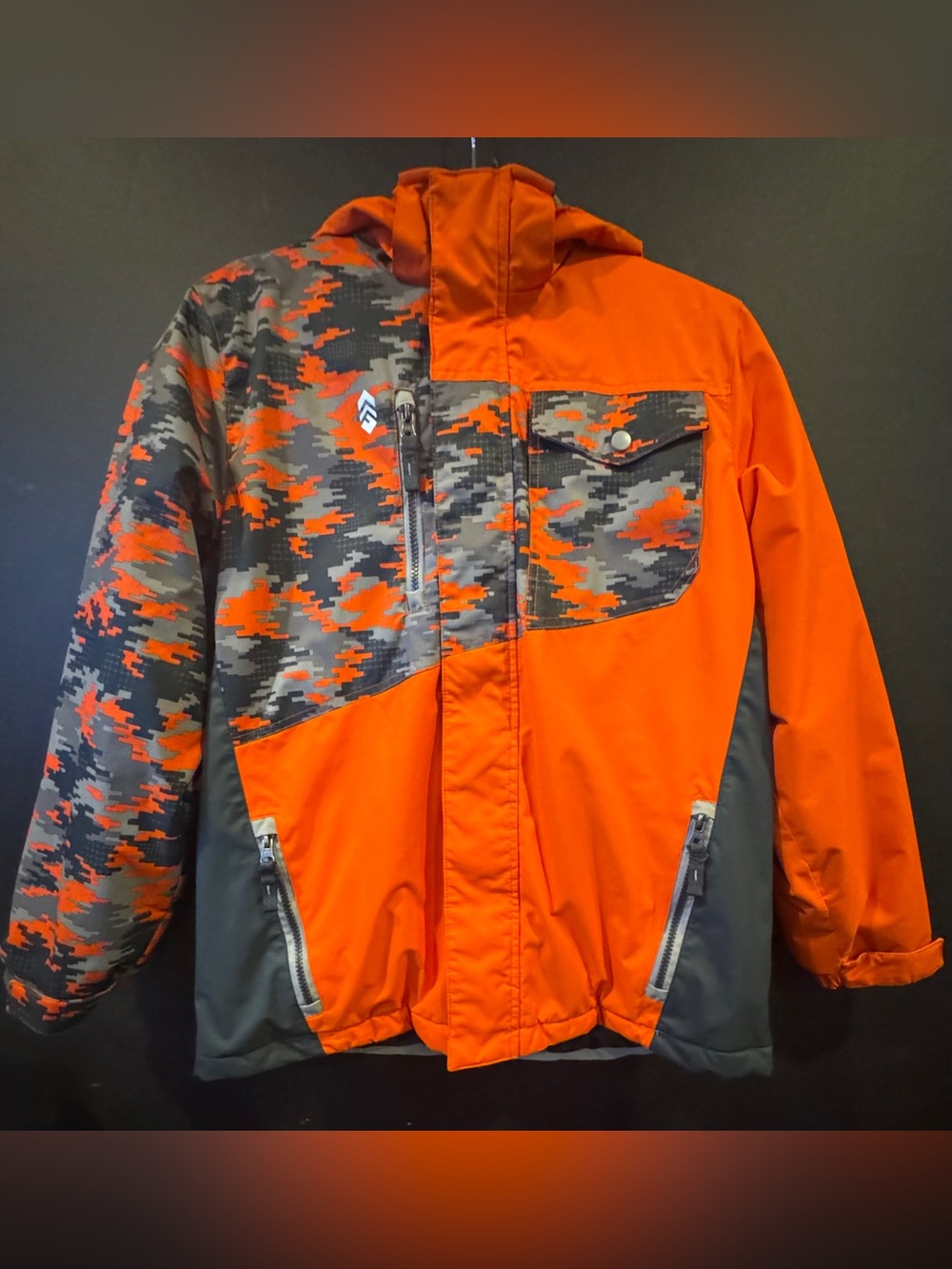 Free Country Orange and Gray Camo Kids' Puffer Jacket with hood. NWOT- XXL